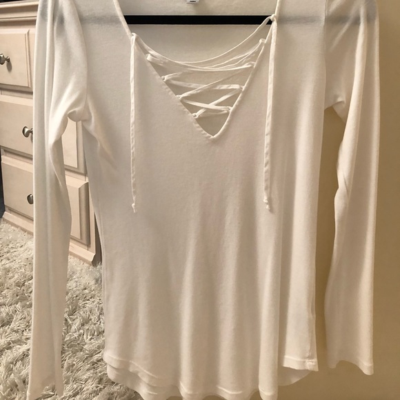 Brand new Splendid lace up long sleeve - Picture 1 of 3